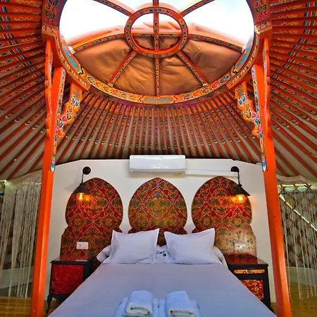 Glamping El Jardin De Delizias Valle Del Jerte (adults Only) Casas del Castañar
