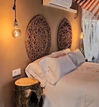 Glamping El Jardin De Delizias Valle Del Jerte (adults Only) Tente de luxe Casas del Castañar