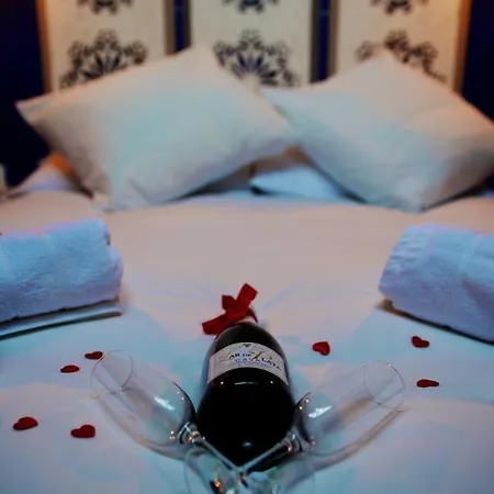 Glamping El Jardin De Delizias Valle Del Jerte (adults Only) Luxuszelt Casas del Castañar