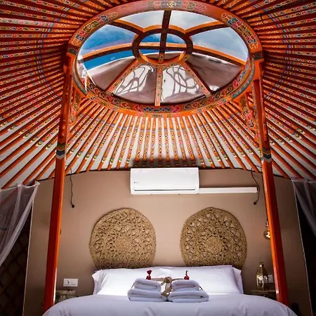 Tente de luxe Glamping El Jardin De Delizias Valle Del Jerte (adults Only) Casas del Castañar