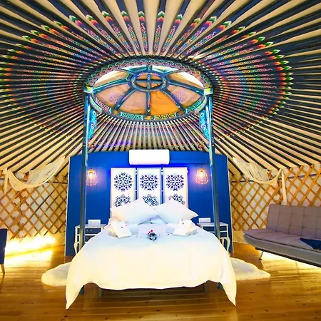 Glamping El Jardín De Delizias Valle Del Jerte * Casas del Castañar