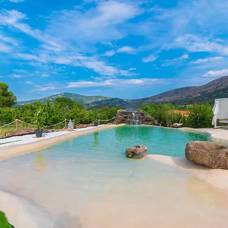 Glamping El Jardin De Delizias Valle Del Jerte (adults Only) Luxury tent Casas del Castanar