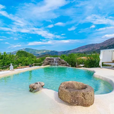 Tente de luxe Glamping El Jardin De Delizias Valle Del Jerte (adults Only) Casas del Castañar
