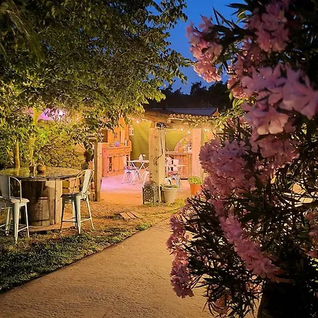 Glamping El Jardin De Delizias Valle Del Jerte (adults Only) Casas del Castañar