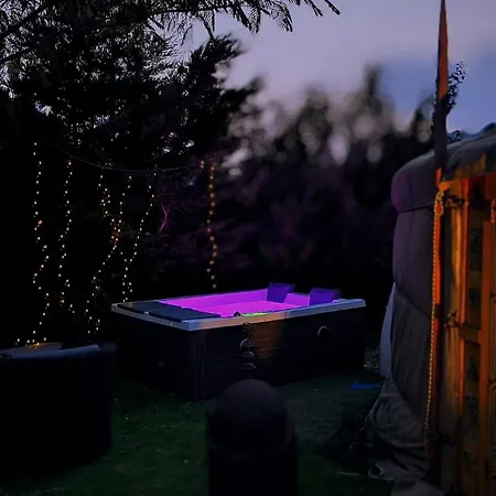 Glamping El Jardin De Delizias Valle Del Jerte (adults Only) Tente de luxe