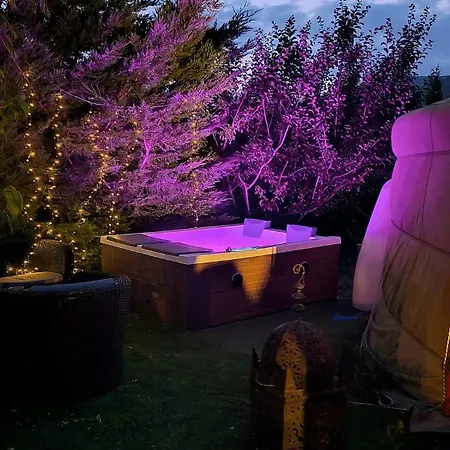 Tente de luxe Glamping El Jardin De Delizias Valle Del Jerte (adults Only)