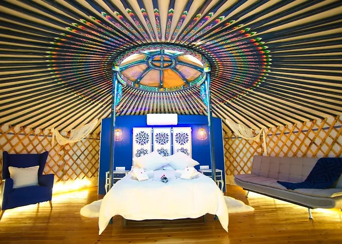 Glamping El Jardín De Delizias Valle Del Jerte * Casas del Castañar
